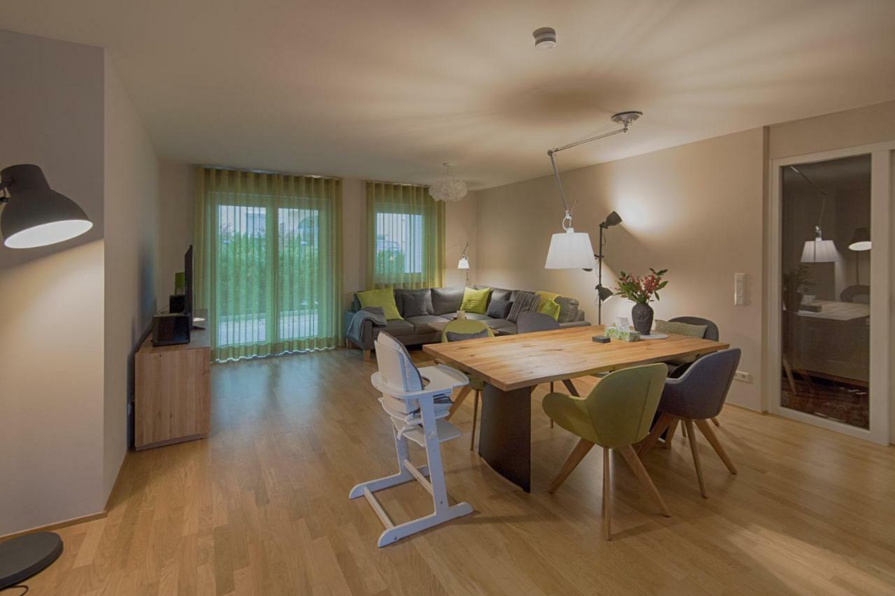 Fewo "Staufen Lodge" โอเบอร์สเทาเฟิน ภายนอก รูปภาพ